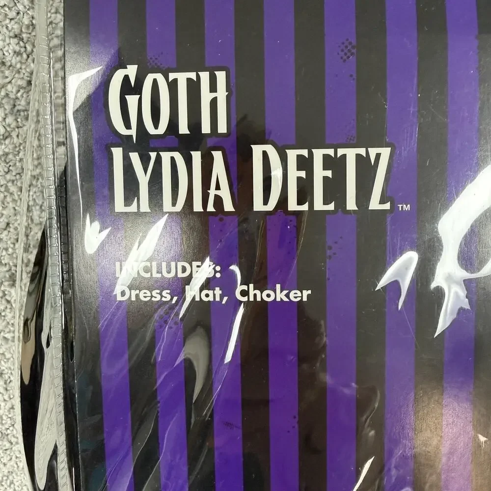 Goth Lydia Deetz Beetlejuice Dress S 4-6 Black Velvet Costume Spirit Halloween